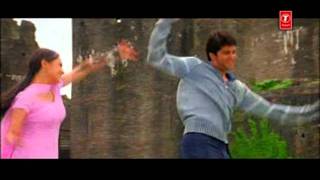 Poster dupatta sarak raha hai