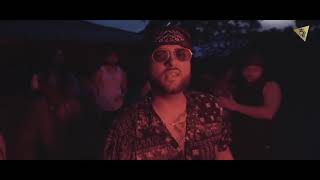 Poster koi chakkar nai lyrics – karan aujla