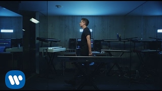 Poster attention lyrics – charlie puth