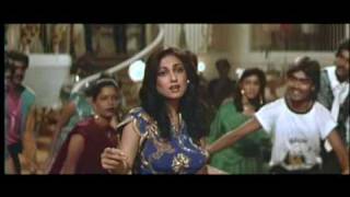 Poster hai ye paisa, haay haay paisa